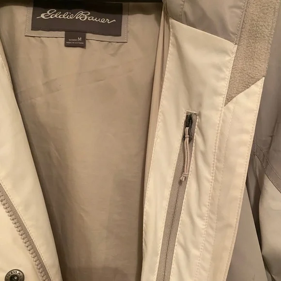 Women’s Fall Jacket - Picture 11 of 12